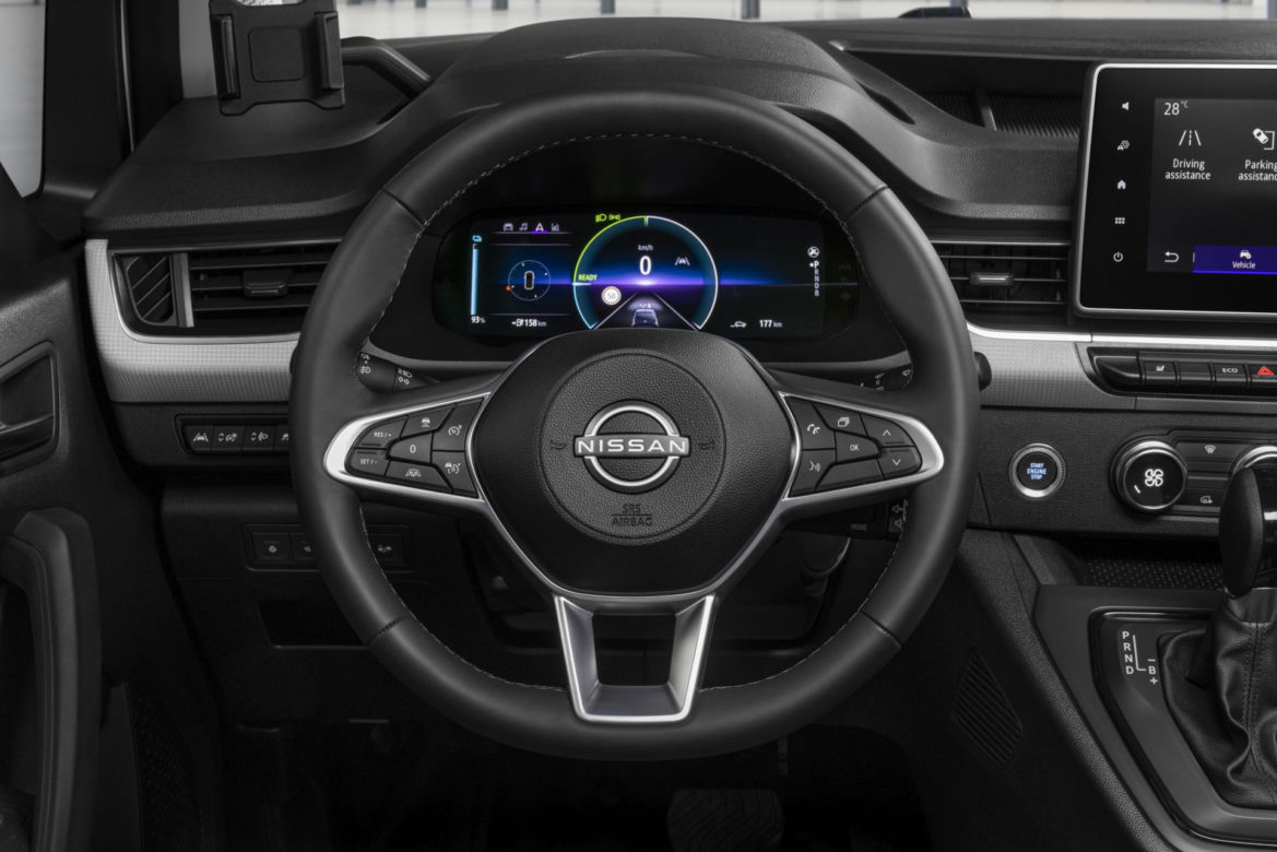 Nissan Townstar EV (2023)