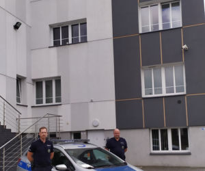 Pożar na polu w Zamartem. Dzielnicowi ewakuowali uczestników festynu