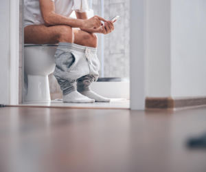 Jelita ruszą od razu. 17 produktów, które mogą ułatwić wypróżnianie