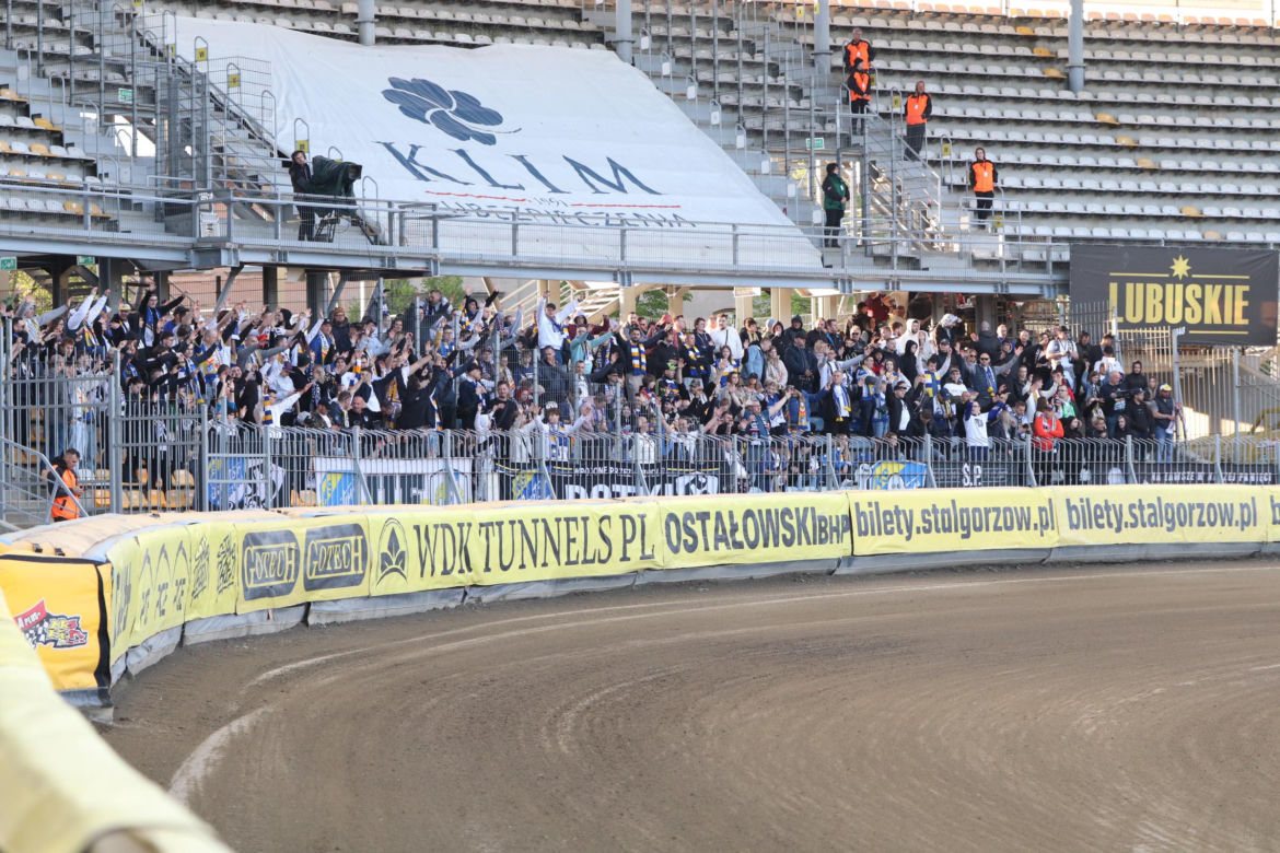ebut.pl Stal Gorzów - KS Apator Toruń, zdjęcia z meczu 1. kolejki PGE Ekstraligi