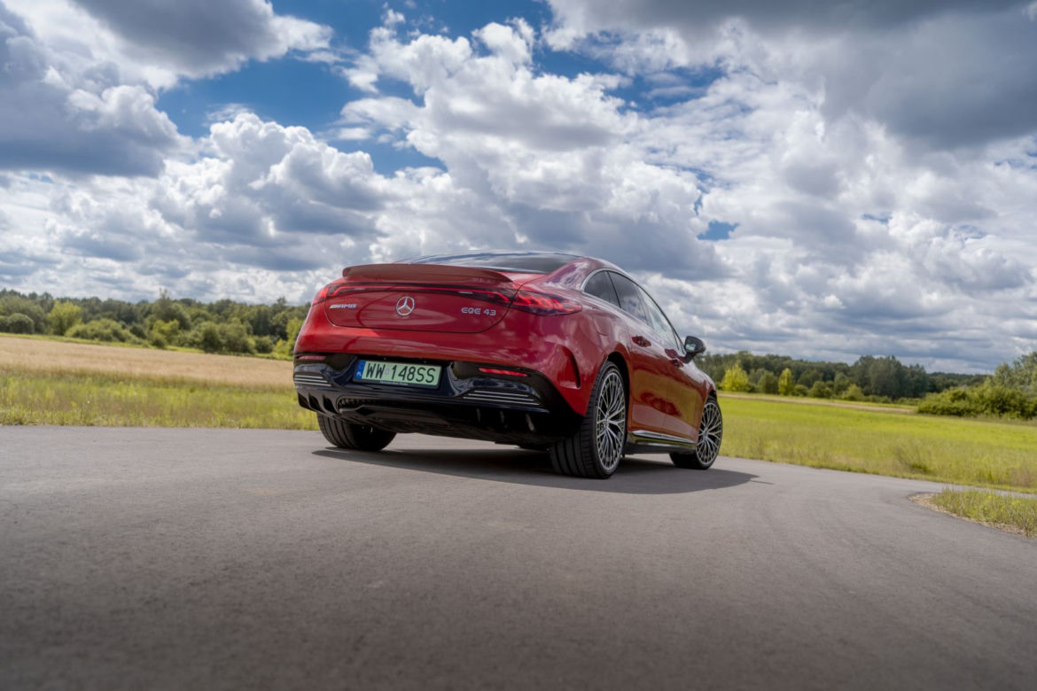 Mercedes-AMG EQE 43 4MATIC