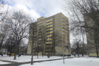 Wojna o ziemię w Warszawie. Mieszkańcy w panice, a deweloper żąda fortuny. „Nadal mamy nadzieję”