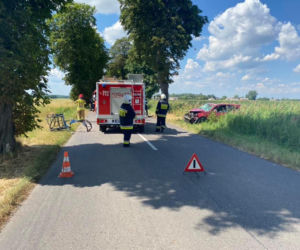 Otarł się o drzewo, a następnie wjechał w rowerzystę! Śmierć pod Obornikami
