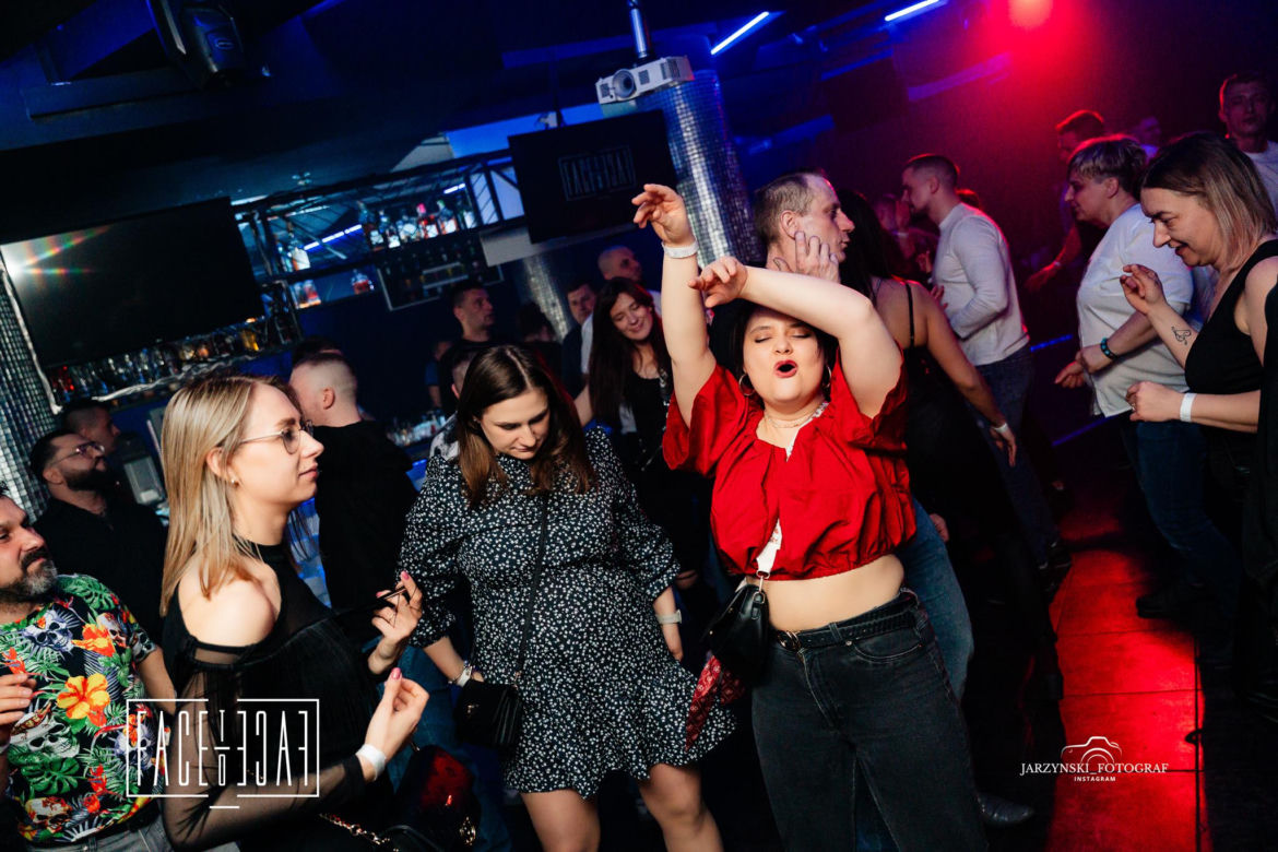 Face to Face w Rybniku. Urodziny szefa w stylu Retro Party