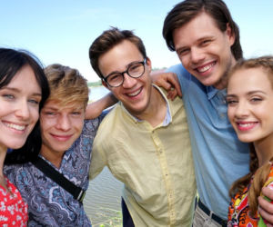 Barwy szczęścia odc. 2145. Oliwka (Wiktoria Gąsiewska), Tymon (Jakub Wróblewski), Madzia (Natalia Sierzputowska), Kacper (Jakub Szlachetka), Kajtek (Jakub Dmochowski)