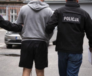 Mężczyzna w chwili zbrodni miał 22 lata, był sąsiadem swojej ofiary