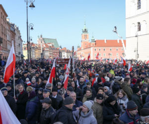Czekali z pogrzebem na Kaczyńskiego