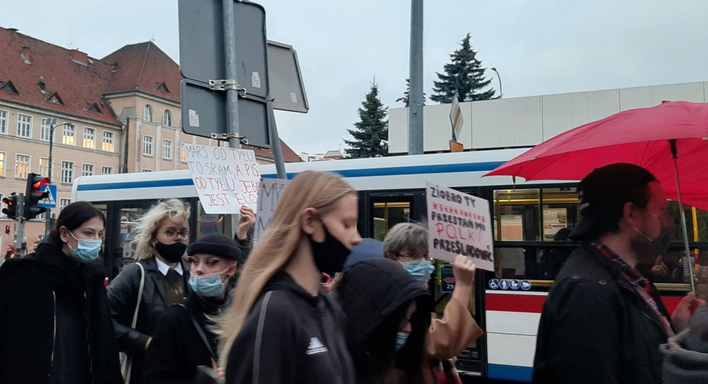 Protest kobiet - blokada ulic w Olsztynie