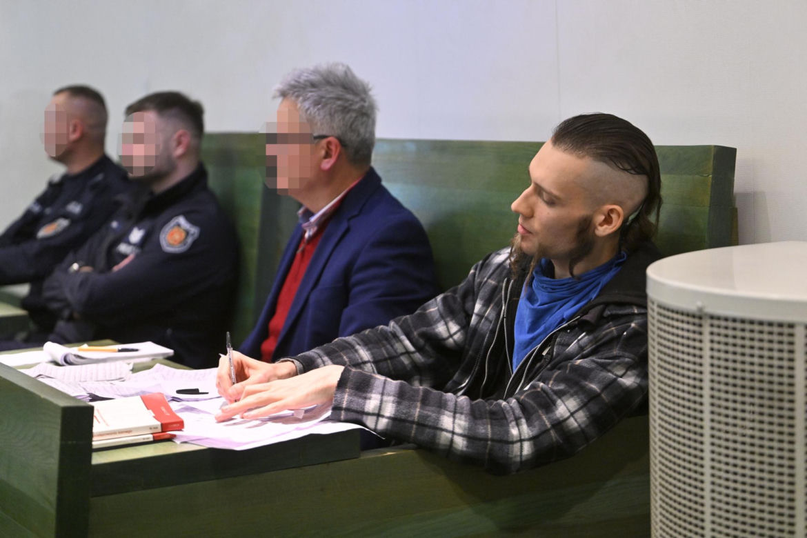 Skazany za zabójstwo matki znów walczy o wolność. Jeden z jego wniosków ma 72 strony