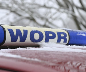 Gdy załamie się lód. Co robić, by uratować siebie lub kogoś, gdy wpadnie do wody?