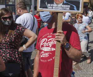 Policja chce donieść na Dudę?