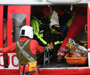 Spadali w autach w 45-metrową przepaść! Katastrofa w Genui - szokujące nowe fakty 