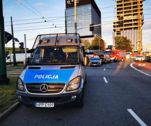 Koszmarny wypadek w Katowicach podczas Tour de Pologne. Holenderski kolarz walczy o życie [ZDJĘCIA, WIDEO]