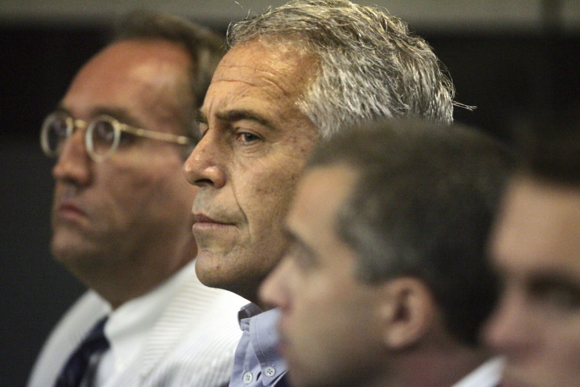Tajemnicza śmierć miliardera. Kim był Jeffrey Epstein?