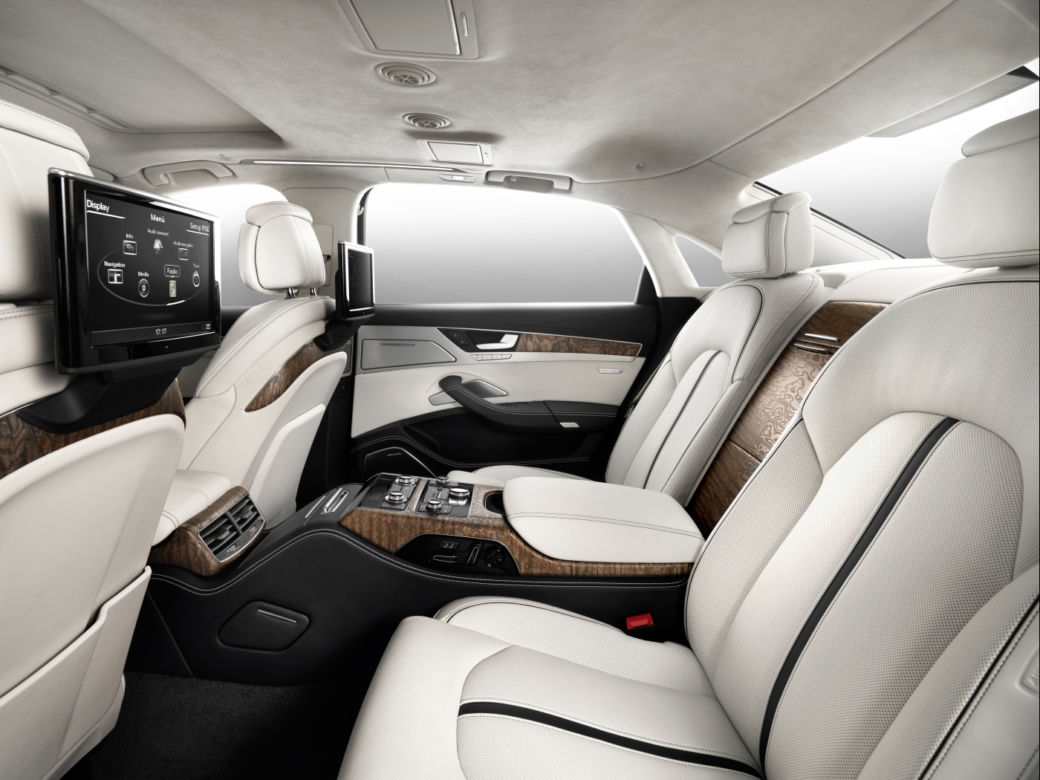 Audi A8 L - wnętrze