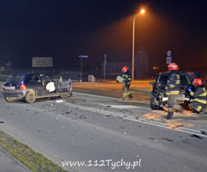 Wypadek w Tychach: Zderzyły się dwa ople
