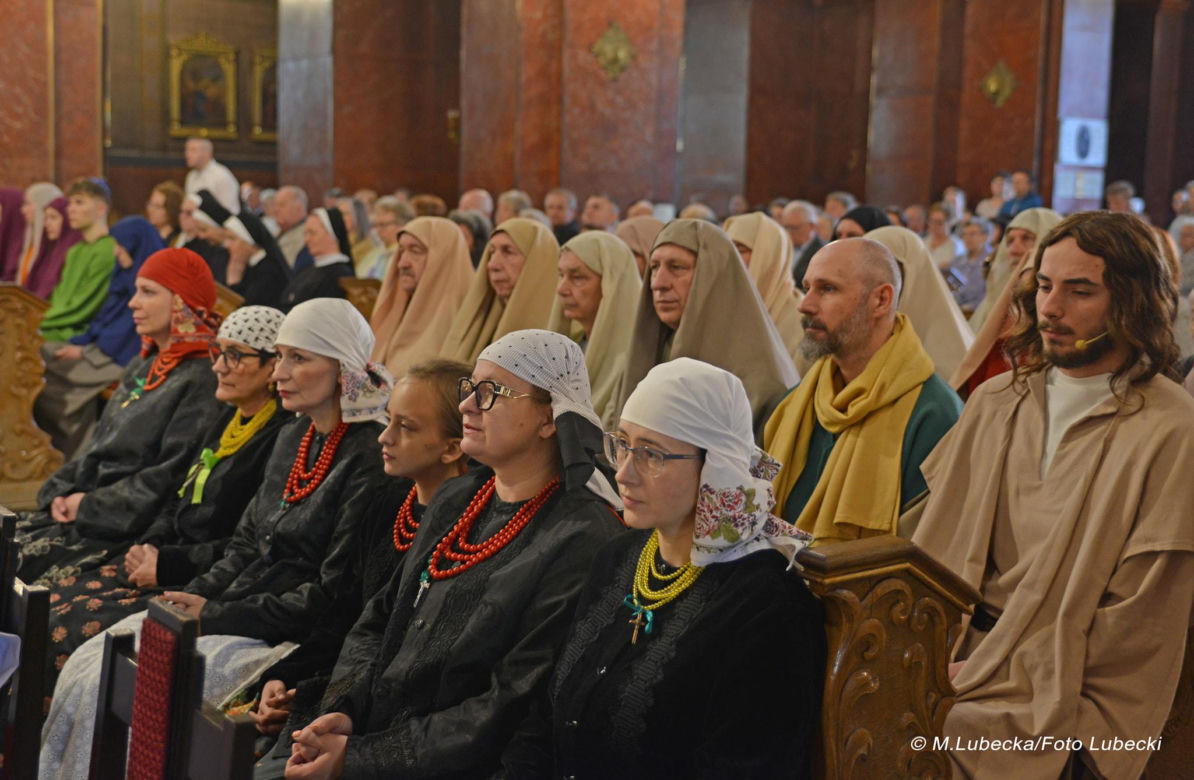 Ponad stu aktorów wystąpiło w piekarskim Misterium Męki Pańskiej