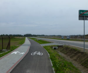 Droga rowerowa wzdłuż ul. Lubelskiej przy lotnisku