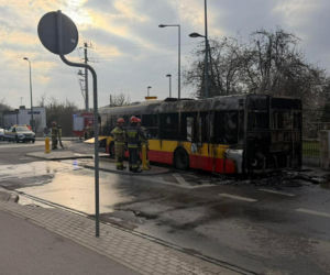 Pożar autobusu Miejskiego na Wawrze