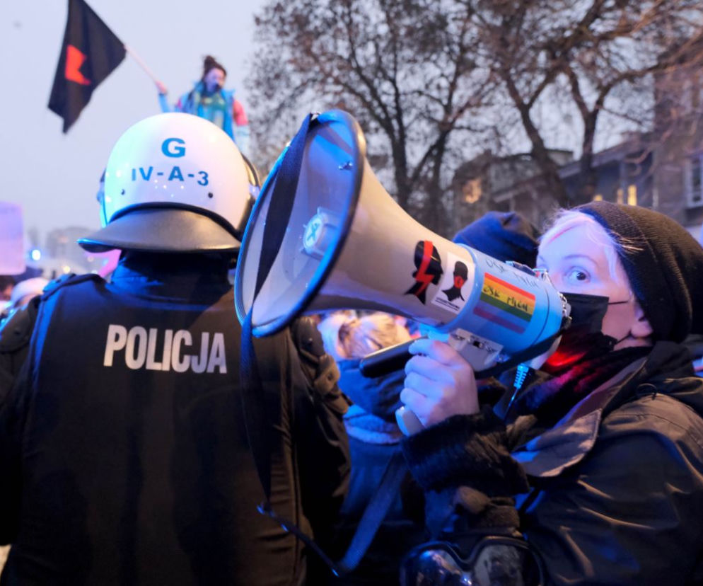 Nie będzie marszu kobiet w Święto Niepodległości 2021. Zagrożenie bezpieczeństwa