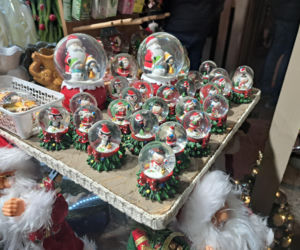 Jarmark Bożonarodzeniowy na Rynku Głównym w Krakowie 2025. Oferta wystawców