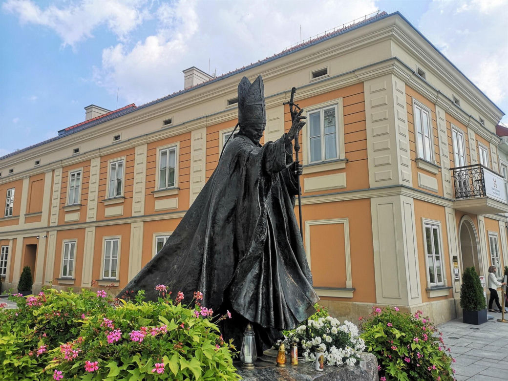 To miasto w Małopolsce jest nazywane polskim Watykanem. Mało kto wie, że jest 600 lat starsze od stolicy kościoła