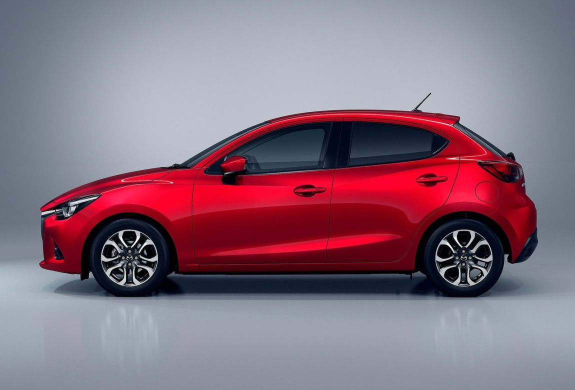 2015 nowa Mazda 2 