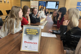 Siedlce: Cyfrowy gen tożsamości. Młodzież i studenci budują odporność na algorytmy