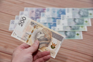 Od 2026 r. więcej osób dostanie pieniądze od ZUS. Nowy próg i nowe grupy uprawnionych