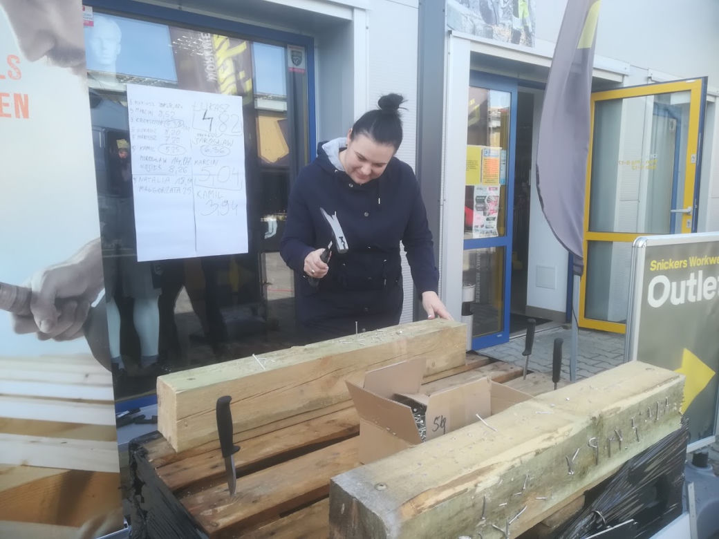 I Mistrzostwa Szczecina we wbijaniu gwoździ na czas