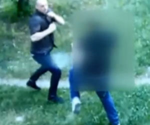 Krakowska policja szuka tego mężczyzny. Wyszedł z tramwaju za 32-latkiem i brutalnie go pobił! [ZDJĘCIA]