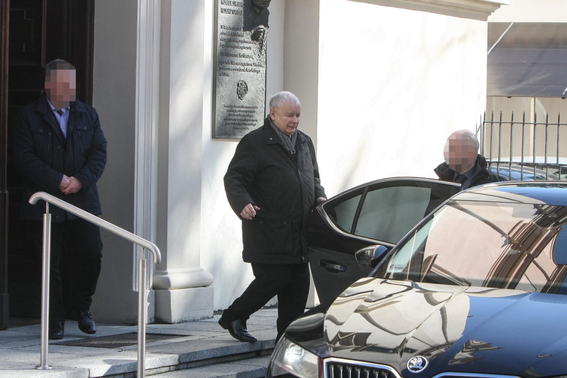 Kaczyński modlił się za Polskę
