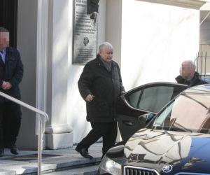 Kaczyński modlił się za Polskę
