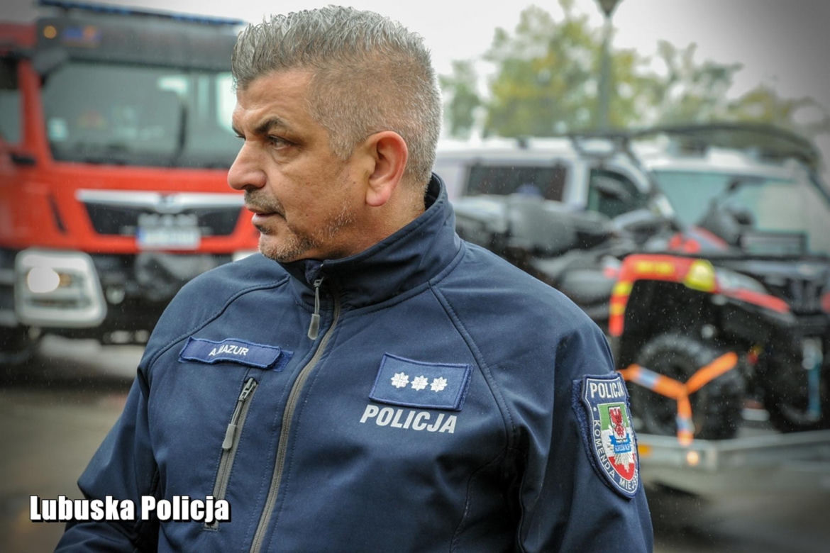 Wielka akcja poszukiwawcza w Gorzowie. 30-latek zniknął po wyjściu z komendy policji [ZDJĘCIA].