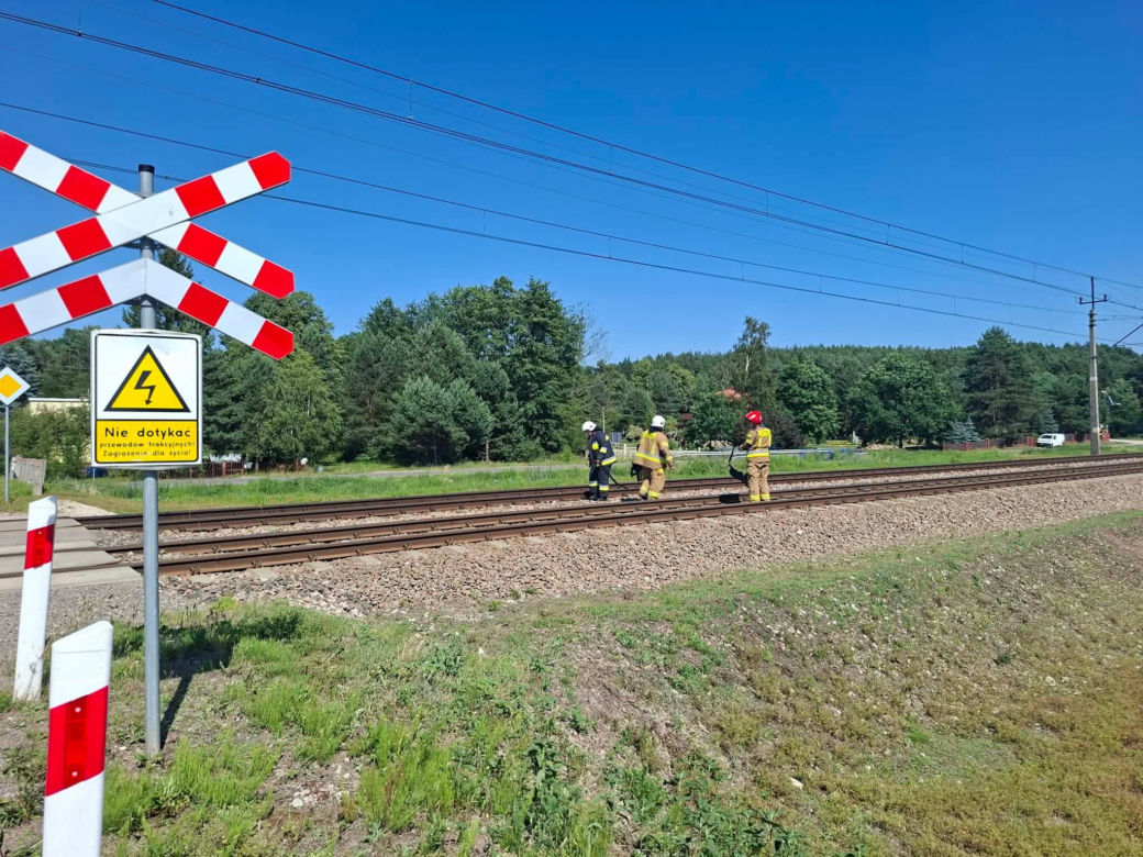 Wypadek na przejeździe kolejowym w Wąchocku
