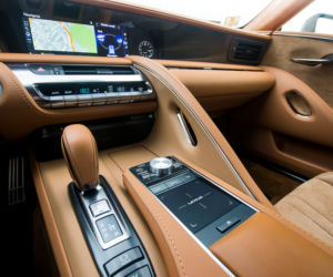 Lexus LC500h 3.5 V6 359 KM Superturismo