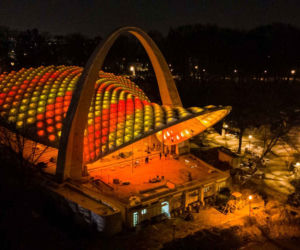 Spektakularna iluminacja Teatru Letniego w Szczecinie