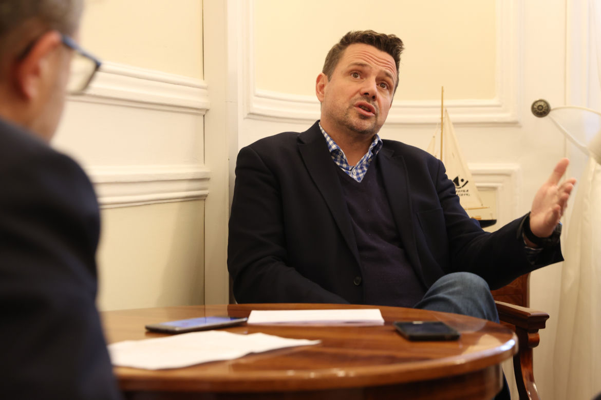 Były też niewygodne pytania o wysokjość pensji prezydenta Warszawy. Wkrótce podwyżka!