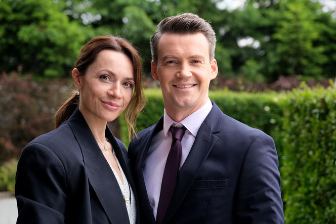 M jak miłość, odcinek 1896. Martyna (Magdalena Turczeniewicz), Jakub (Krzysztof Kwiatkowski)