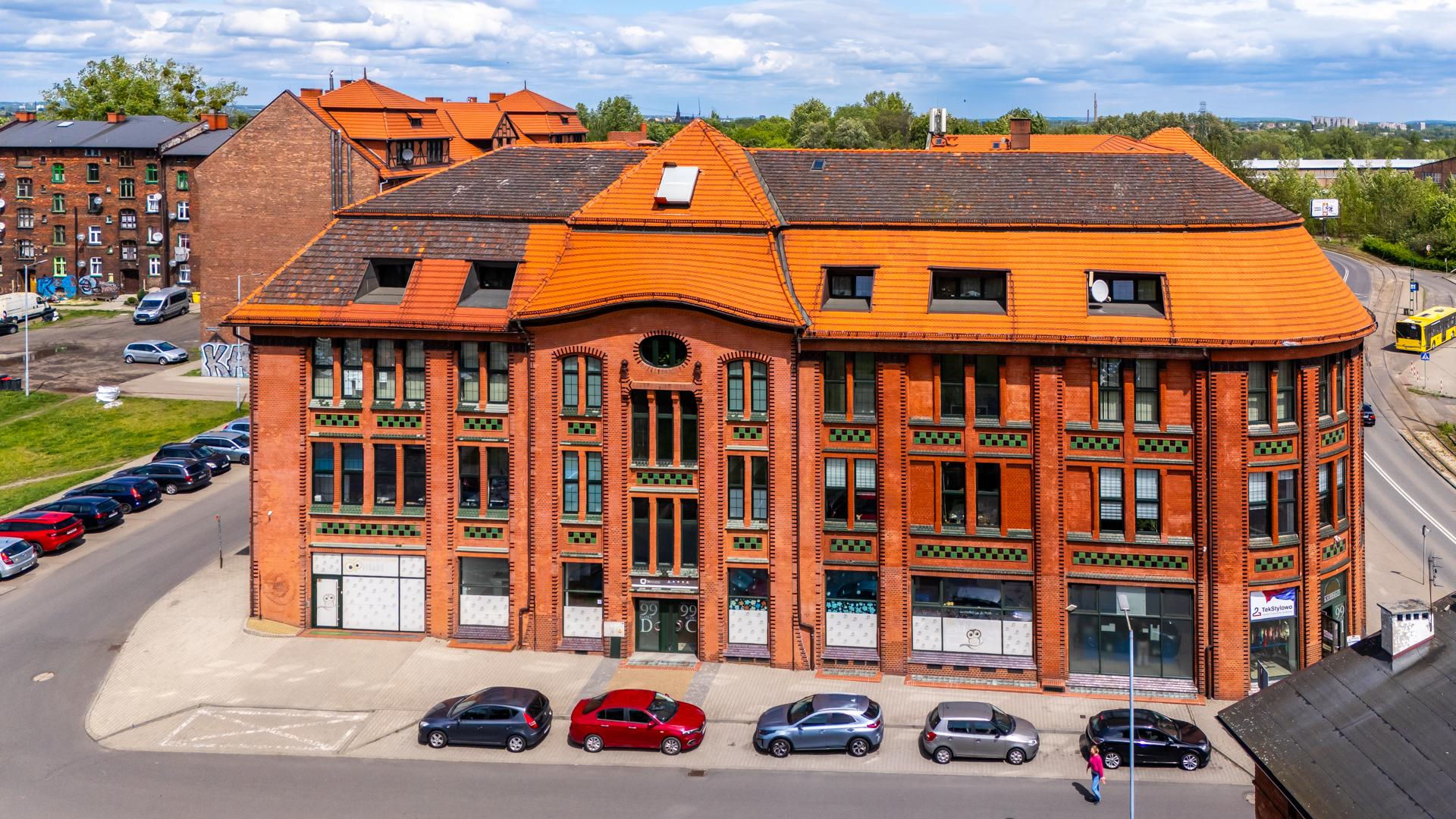 Kaufhaus w Rudzie Śląskiej - luksusowy przedwojenny dom towarowy i osiedle patronackie przy nim