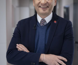 Tak zmieniał się Robert Biedroń