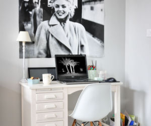 Gabinet z plakatem Marylin Monroe