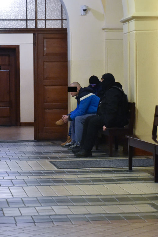 Zabili bejsbolem i próbowali odrąbać jej głowę