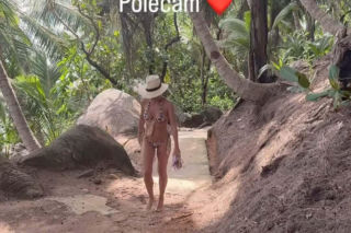 Justyna Steczkowska zachwyca figurą na egzotycznych wczasach. Zabrała tam przyszłą synową