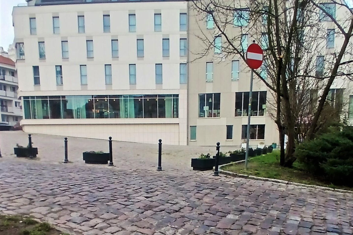 Na ulicy Wielkiej Odrzańskiej przepisy są nagminnie łamane