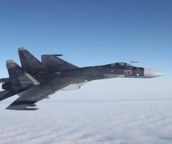 Rosja potajemnie buduje myśliwce Su-35 dla Teheranu. Irańskie lotnictwo odradza się?