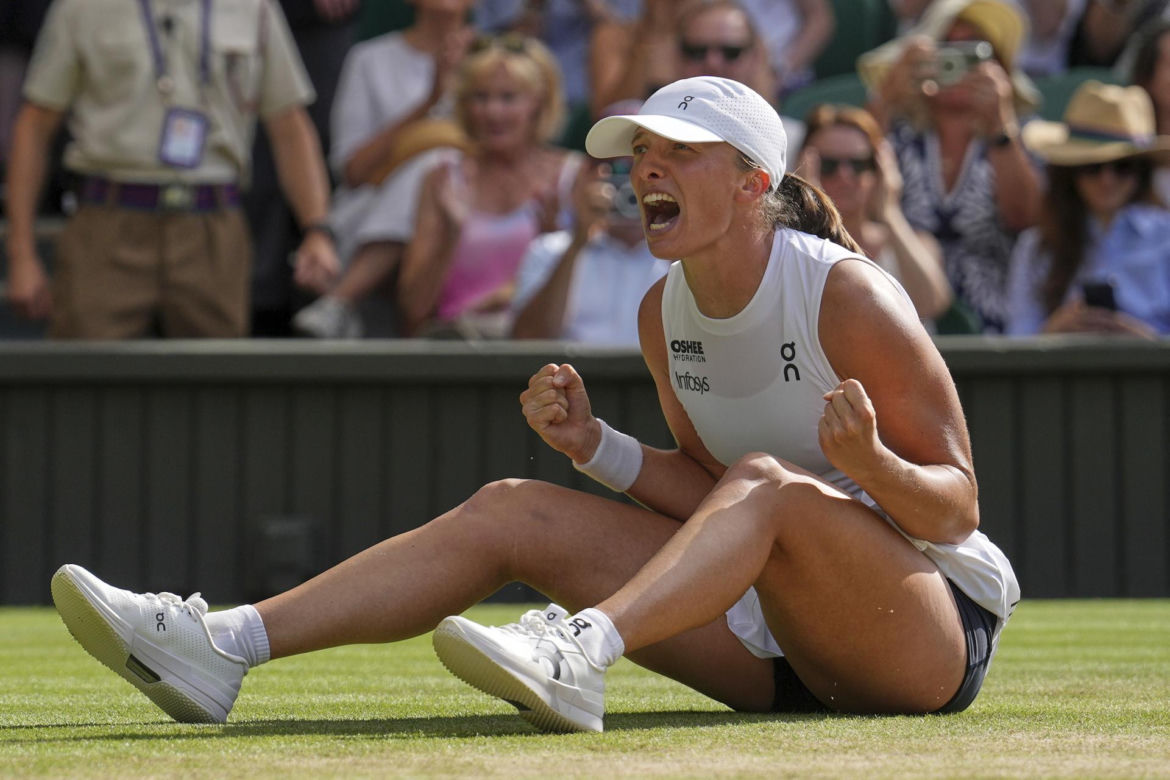 Iga Świątek wygrywa Wimbledon