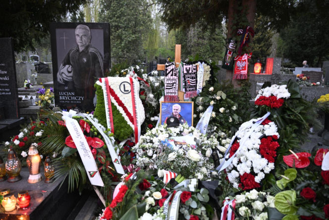 Tak wygląda grób Jacka Magiery po pogrzebie