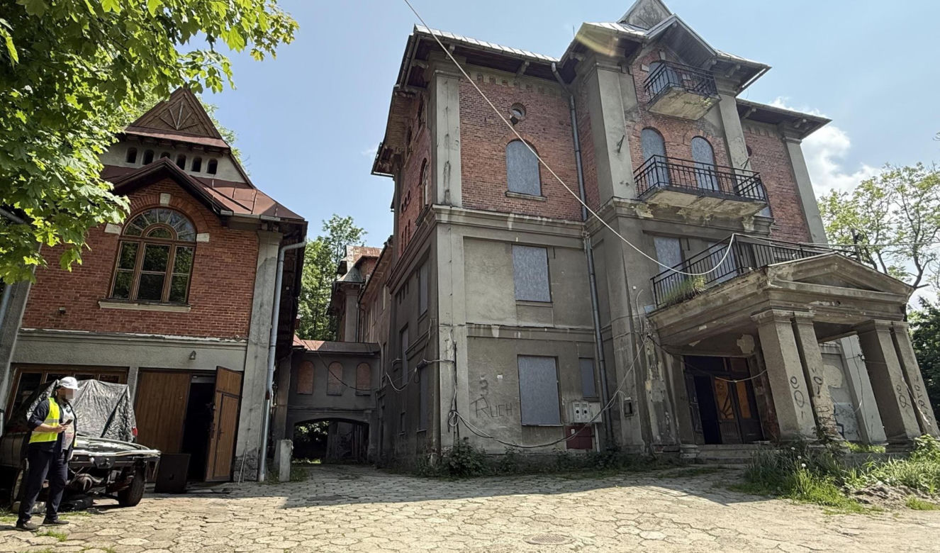 Opuszczony i nawiedzony dom w Zakopanem zostanie zamieniony w hotel. Niektórzy nazywają go polskim Silent Hill