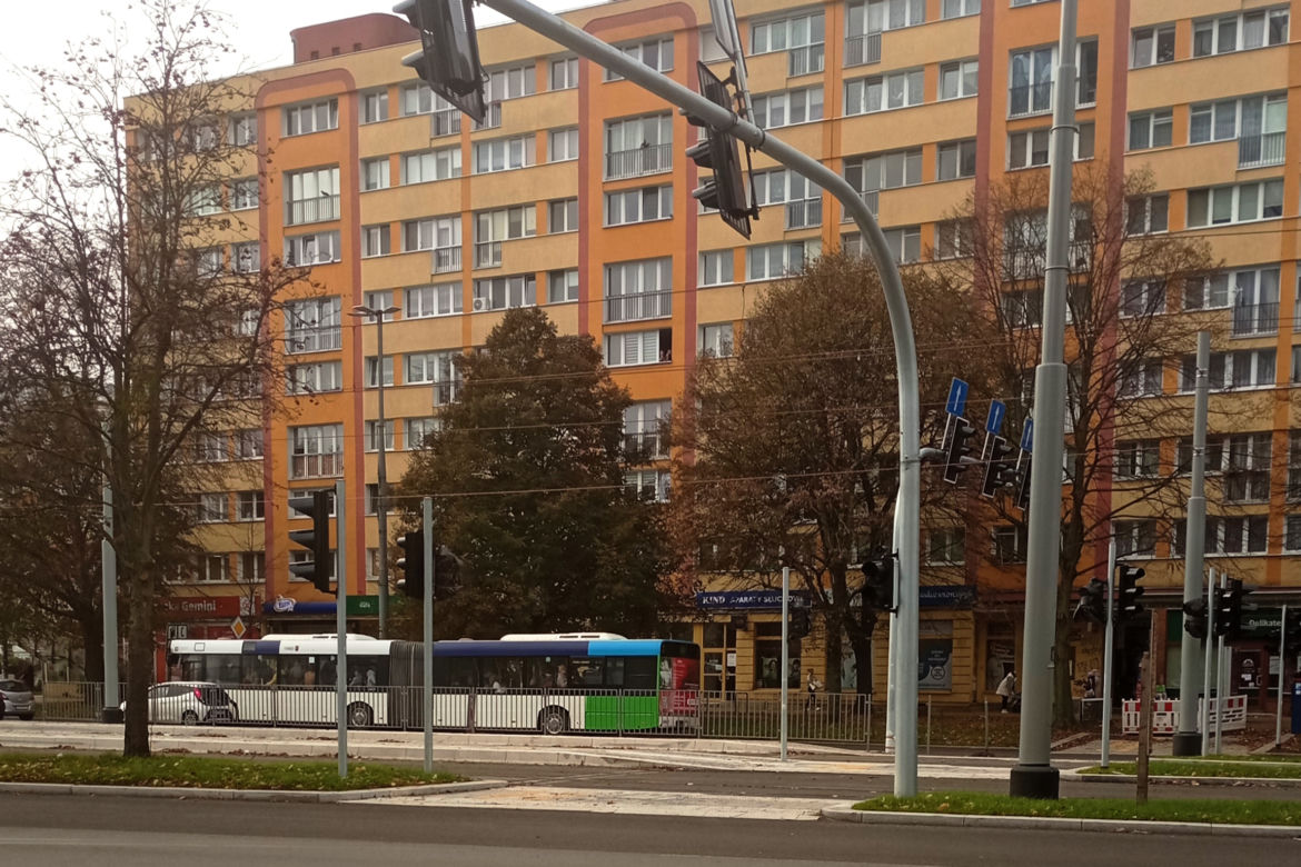 "Torowa rewolucja" na al. Wyzwolenia 
